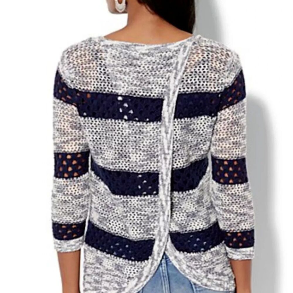 New York & Co. Split Back Open Stitch Crochet Sweater Size Small